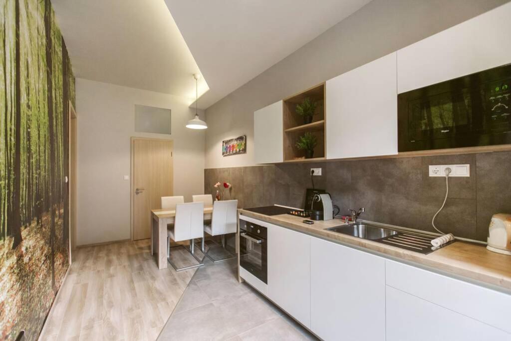 Dream Forest Apartment Budapest Esterno foto